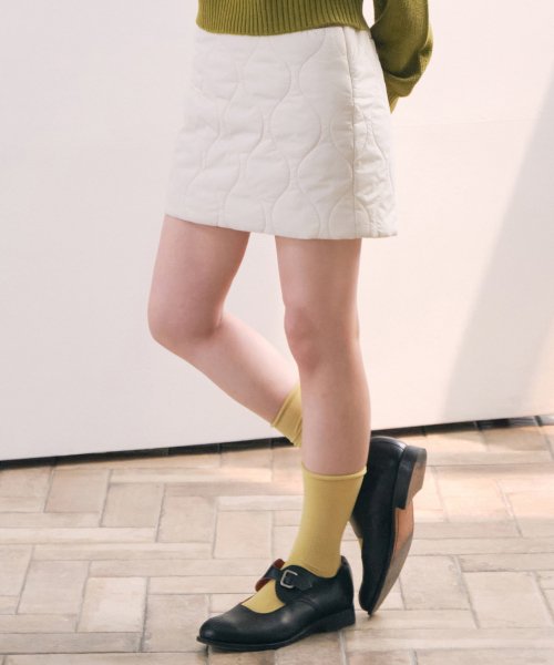 Women&#39;s Quilted Mini Skirt Ivory
