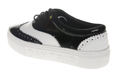 Calfskin Wingtip Sneakers Cristella Black &amp; White